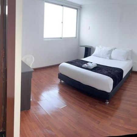 Hotel Embassy Star Bogotá Zewnętrze zdjęcie