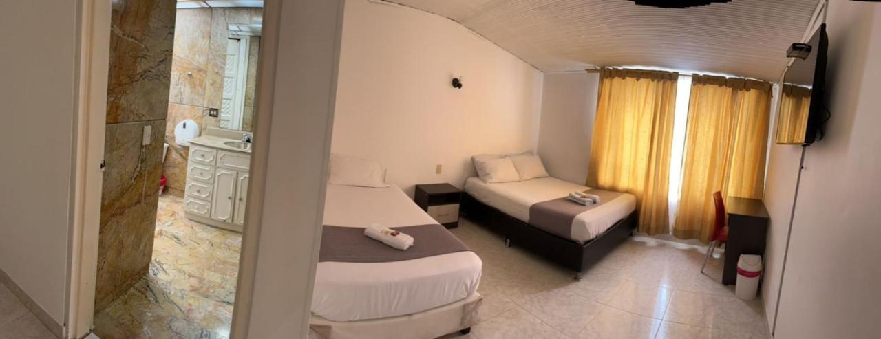 Hotel Embassy Star Bogotá Zewnętrze zdjęcie